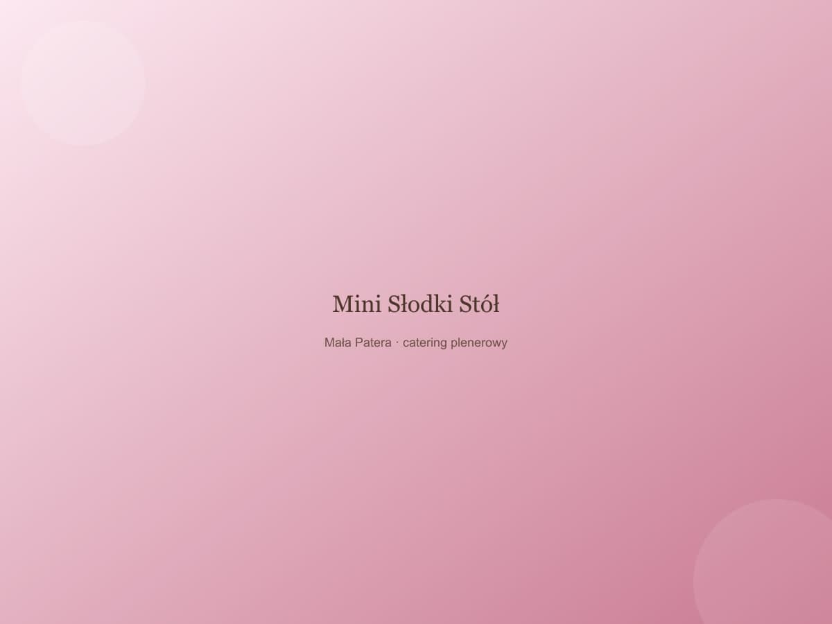 Kolorowy mini słodki stół z deserami Mała Patera na wydarzeniu plenerowym